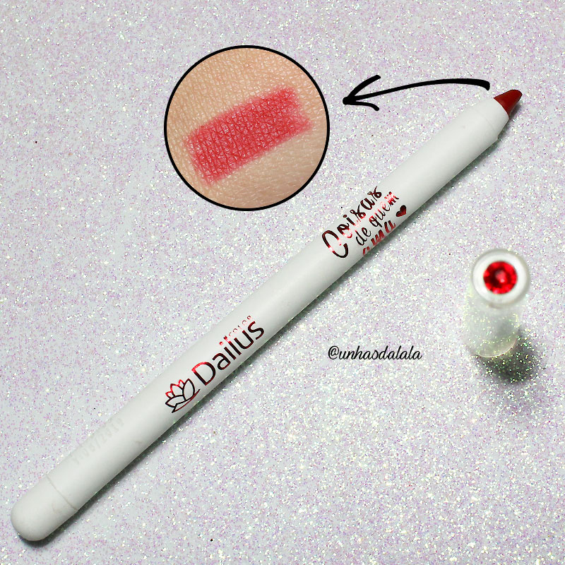 dailus coisas de quem ama, dailus, desafio dailus, coisas de quem ama, #dailuscomcristais, maquiagem, make, makeup, lápis para lábios, lápis para lábios dailus, vermelho