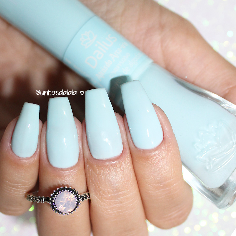 resenha esmalte dailus nuvem de algodão, dailus, dailus nuvem de algodão, esmalte dailus, atrás do arco-íris, esmalte azul pastel, esmalte azul bebê, esmalte dailus nuvem de algodão, coleção dailus atrás do arco-íris, azul, azul claro, azul bebê