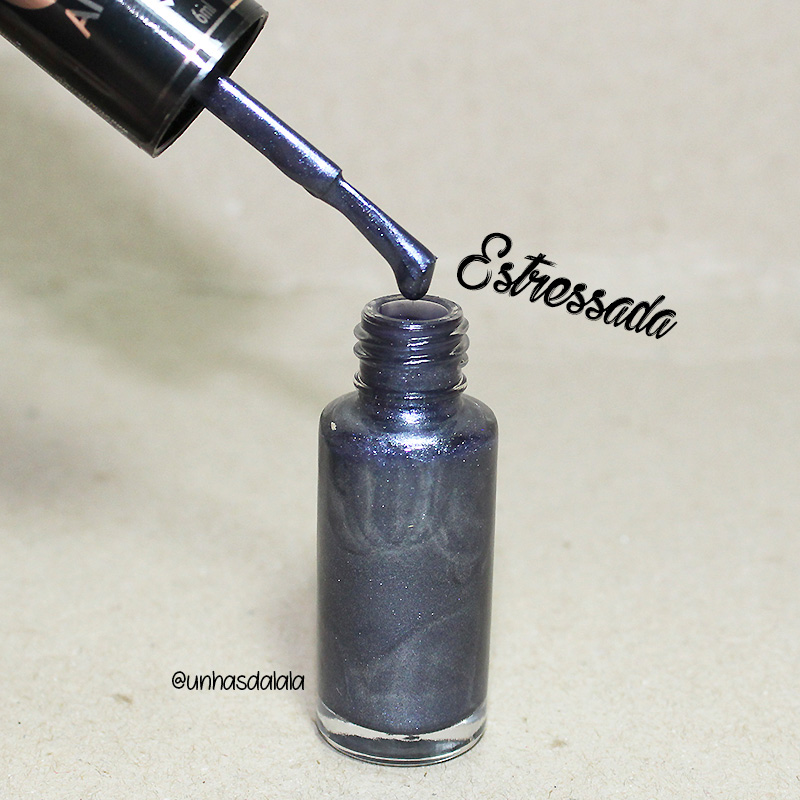 recebidos hits gio antonelli, hits speciallità, hits gio antonelli, gio antonelli, esmaltes gio antonelli, esmalte frio na barriga, esmalte hits, esmalte azul, azul escuro, perolado