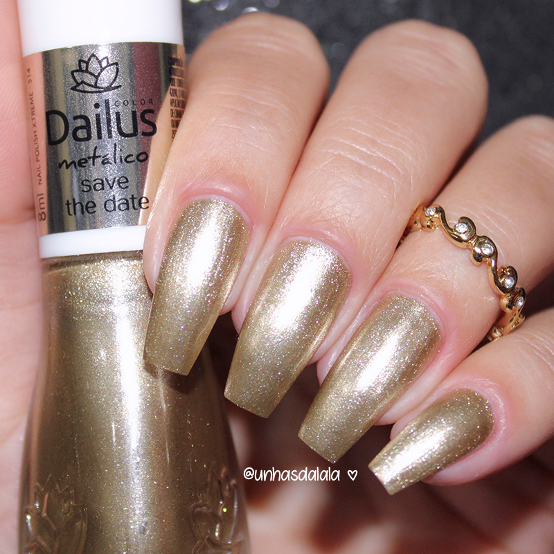 esmalte dailus save the date, esmalte dailus, resenha dailus save the date, save the date, esmalte dourado, dailus save the date, dailus, review dailus save the date, esmalte save the date, golden nails, esmalte dourado nacional, esmalte dourado bonito, esmalte metálico, unhas grandes, unhas longas, unhas da lalá