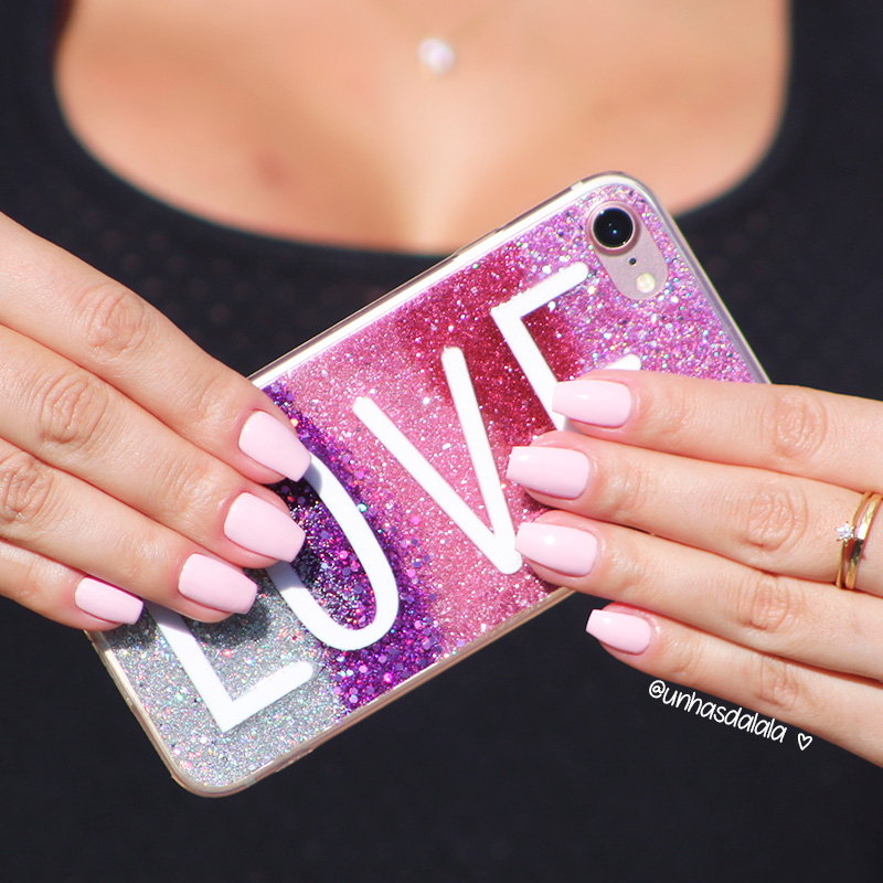 Resenha Esmalte Novo Toque Rosa Bebê, novo toque, esmalte novo toque, rosa bebê, esmalte rosa bebê, resenha, resenha esmalte novo toque, esmalte claro, unhas curtas lindas, unhas da lalá, lindas unhas, esmaltação clara, unhas delicadas