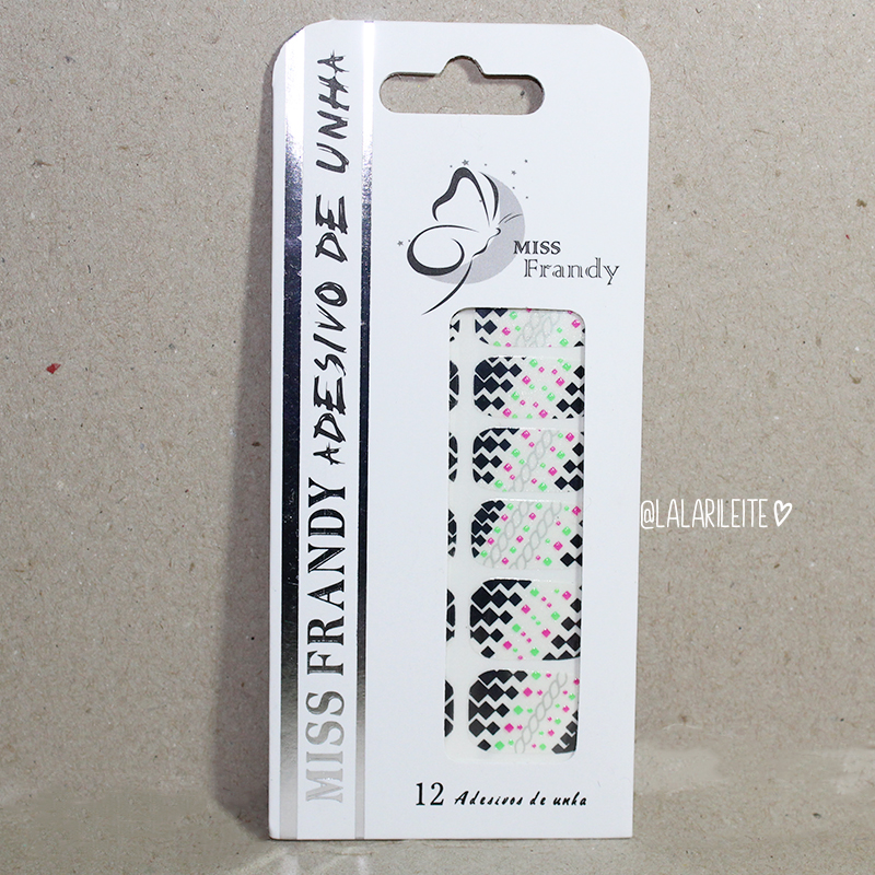 recebidos miss frandy, miss frandy, pinceis de maquiagem, esponja de maquiagem, maquiagem, make, adesivos de unha miss frandy, pincel de maquiagem miss frandy, pincel para sombra, pincel para base, apontado de lápis de olho, larissa leite, unhas da lala, blog, blog unhas da lala