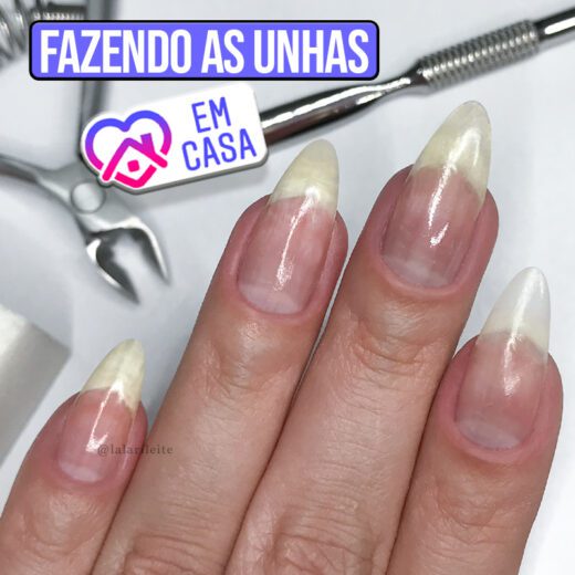 base fortalecedora, base fortalecedora lu cayres, dicas do que fazer na quarentena, o que fazer na quarentena, em casa na quarentena, dica de como fazer as unhas na quarentena, dicas de como fazer as unhas na quarentena, como fazer as unhas pra quem não tira cutícula, como fazer as unhas tirando cutícula, dica de como tirar cutícula, fazendo as unhas em casa, como tirar cutículas, como fazer unhas, fazer unhas, cutilagem passo a passo, unhas passo a passo, cutilagem perfeita, larissa leite unhas, unhas da lalá, larissa leite, blog dicas de unhas, como tirar cutícula perfeita, unhas lindas, alicate de unha stalecks, removedor de cutícula kinq, espatula de unha staleks, unhas almond, unhas amendoadas, tirando cutícula em casa, não tiro cutícula o que fazer, cutícula fundinha, como tirar cutícula sem bife, dicas de unhas