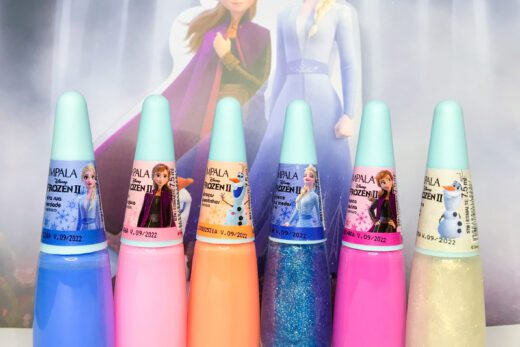 resenha esmaltes, resenha esmalte impala, resenha esmaltes impala frozen 2, impala frozen 2, esmaltes frozen 2, esmalte impala frozen viva sua vida, esmalte impala frozen seja corajosa, esmalte impala frozen abraços quentinhos, esmalte impala frozen enfrente seus medos, esmalte impala frozen nunca desista, esmalte impala frozen ame a vida, esmalte impala frozen infantil, frozen 2, esmalte infantil, esmalte infantil frozen, swatches, resenha, larissa leite, larissa leite unhas