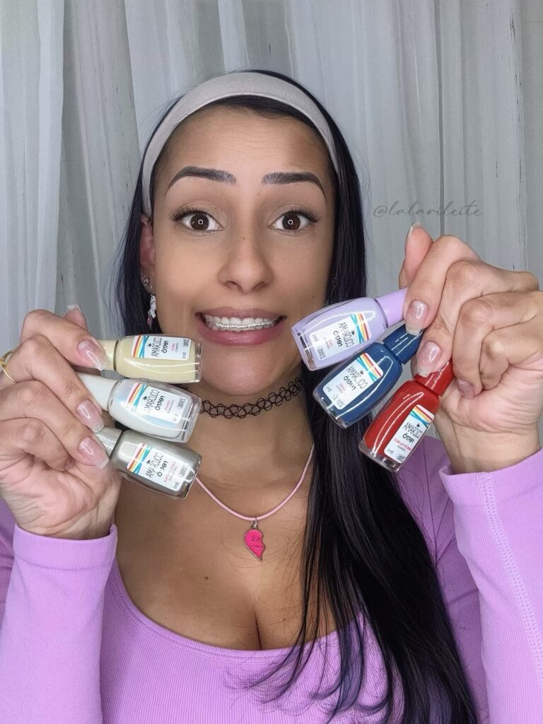 Unhas Marmorizadas com a Coleção Colorama Retrô