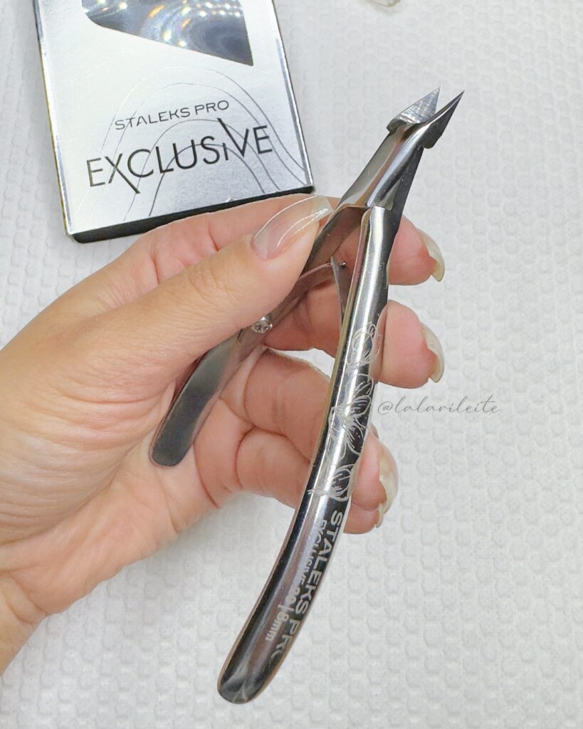 Alicate Exclusive 20 Staleks