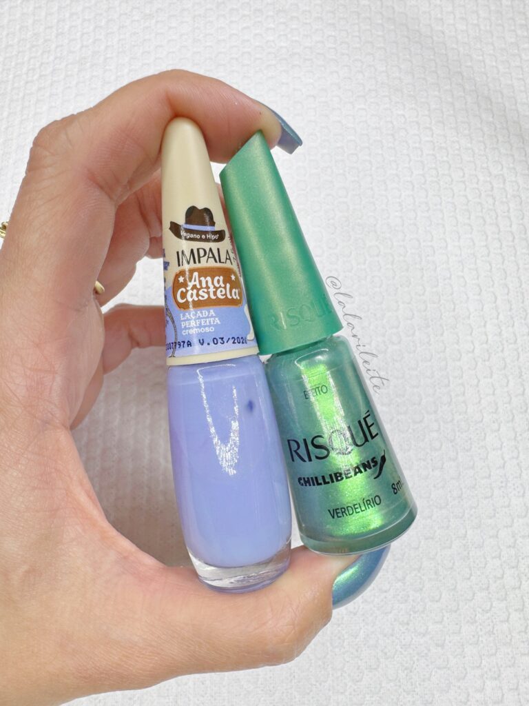Esmalte Impala Laçada Perfeita e Esmalte Risqué Verdelírio