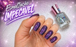 Esmaltação em roxo intenso com Metrópole Noturna e top coat pixelizado