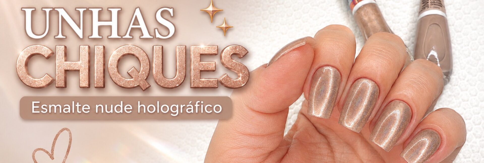 Unhas nude holográficas para um visual chique e discreto