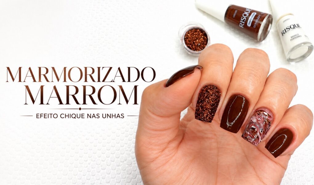 Marmorizado marrom chique: uma ideia fácil com glitter e esmaltes Risqué
