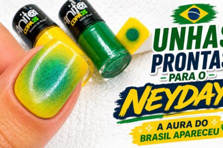 Aura do Brasil nas unhas com amarelo, verde e acabamento holográfico