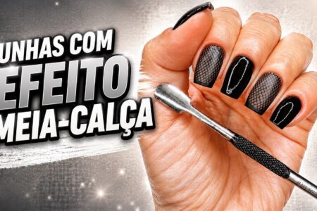 Unhas com efeito de meia-calça: como ficou a esmaltação fumê