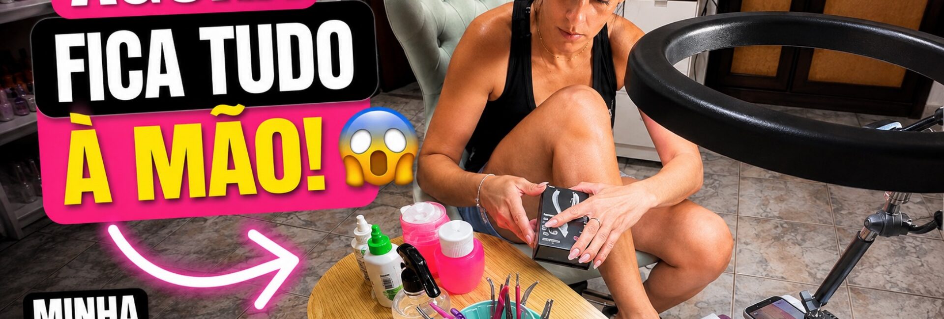 A mesinha que organizou meus materiais de unhas