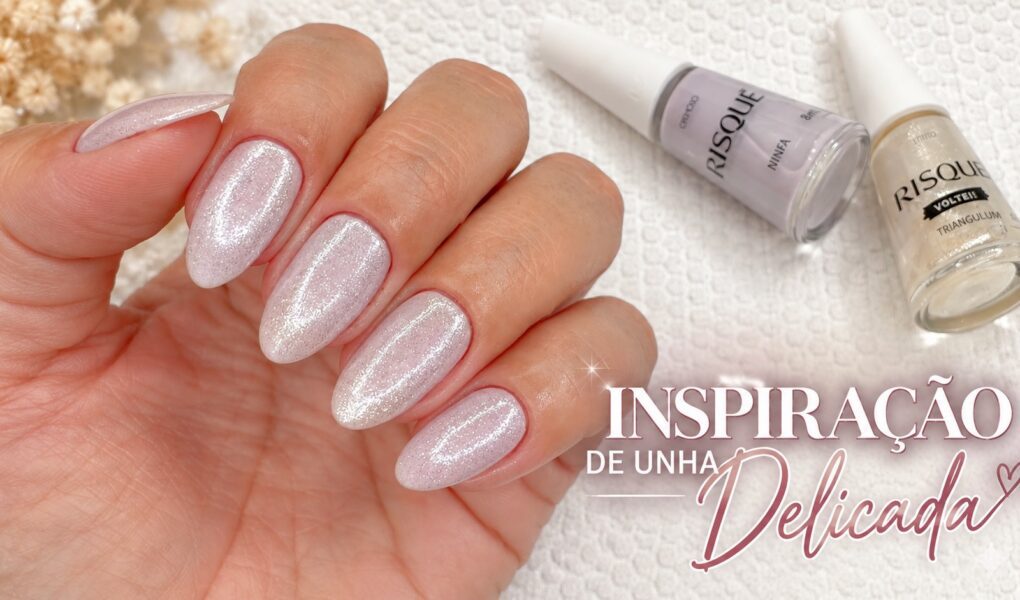 Unha lilás delicada com flakes: combinação com Risqué Ninfa