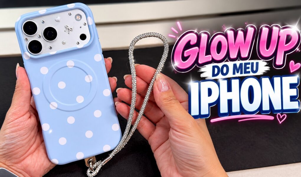 Glow up do iPhone com capa azul de bolinhas